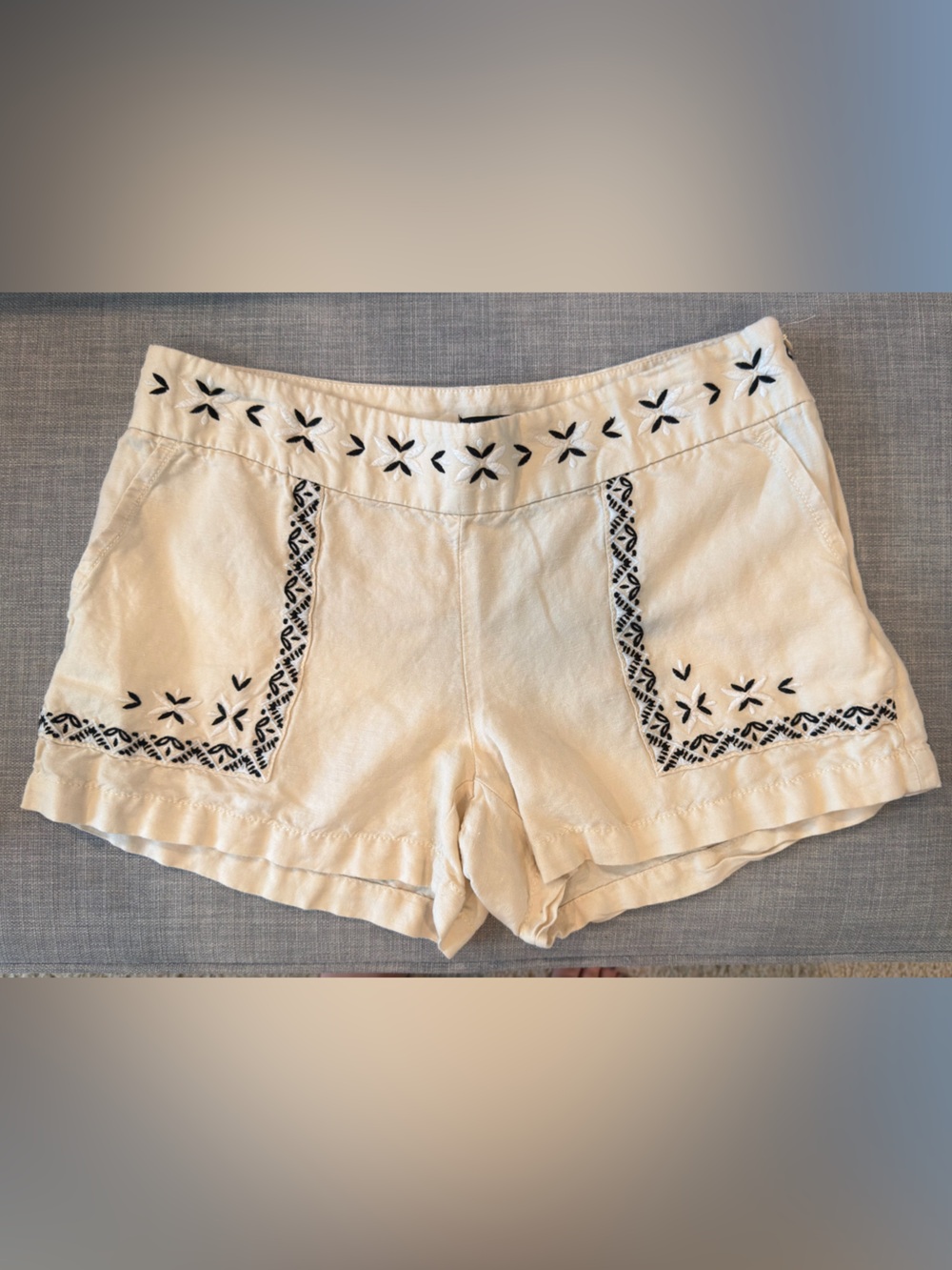 LOFT Cream Embroidered Cotton Blend Shorts